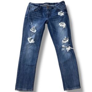 Vigoss The Thompson Tomboy Medium Wash Distressed Ripped Blue Jeans